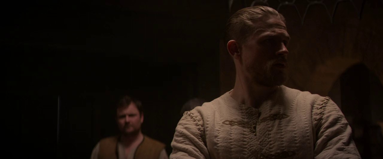 King Arthur - Legend of the Sword (2017) BluRay Tamil + English 720p x264 AVC AAC 2.0.mkv.0000